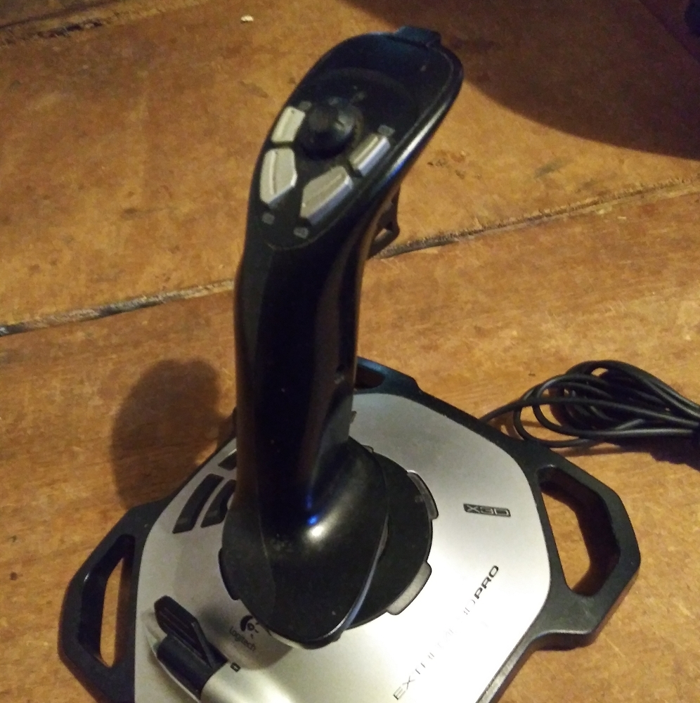 Logitech Extreme 3D Pro Gaming Joystick
